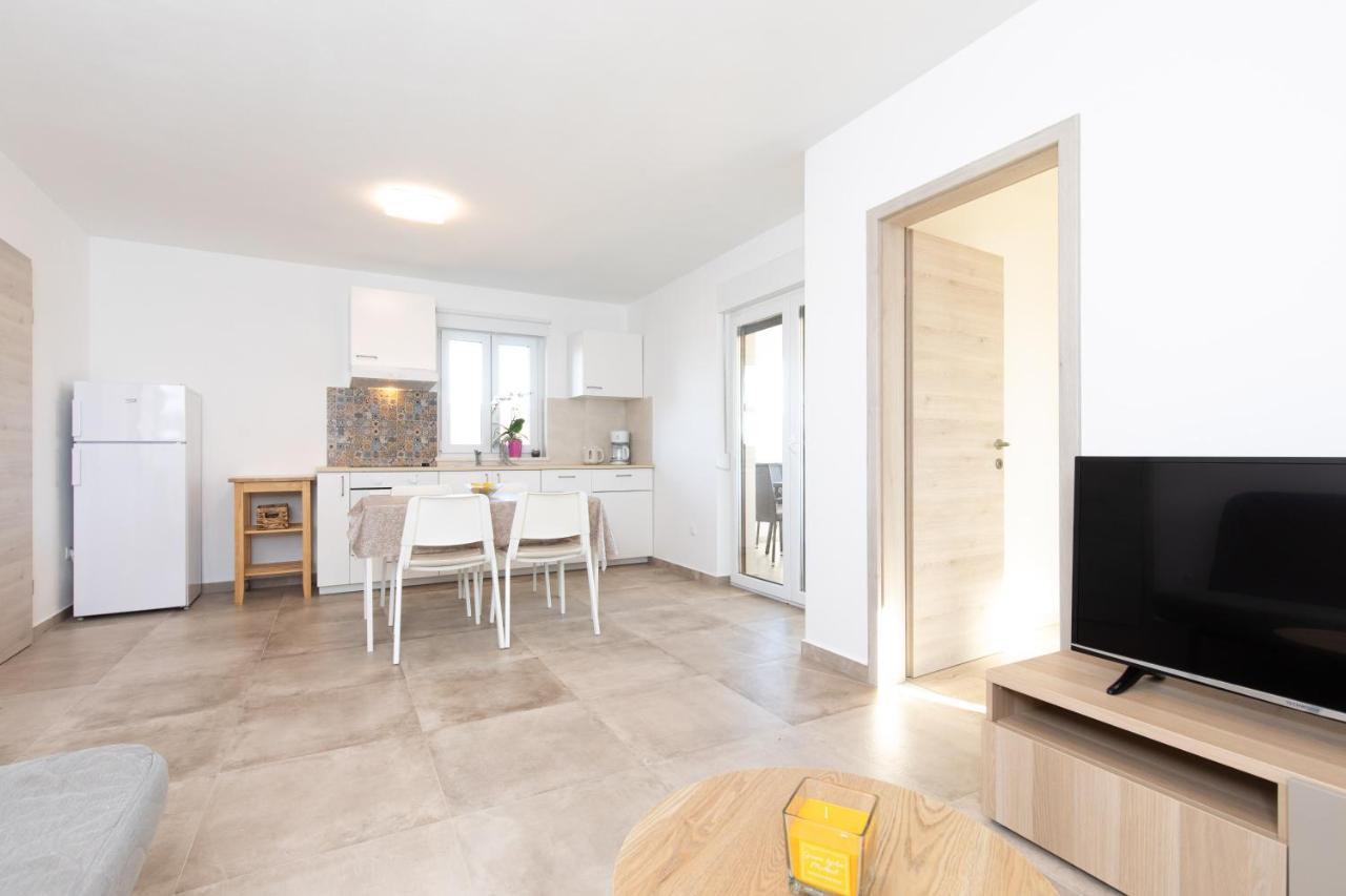 קרק Apartments Brig Perfect Countryside Holiday! מראה חיצוני תמונה